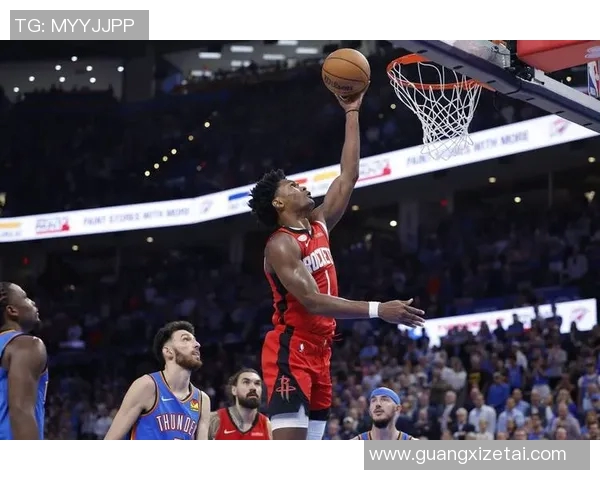 火箭主帅：我们有信心走得更远